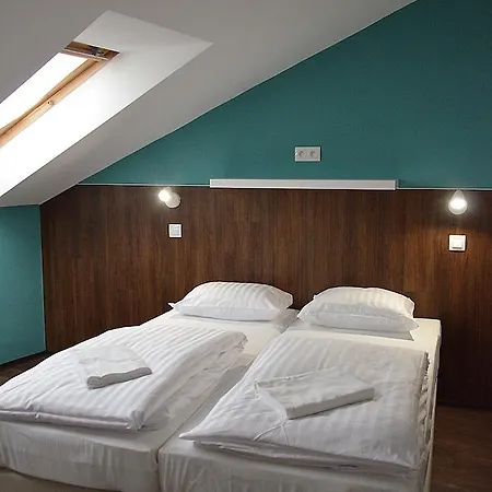 Safestay Presidential Palace