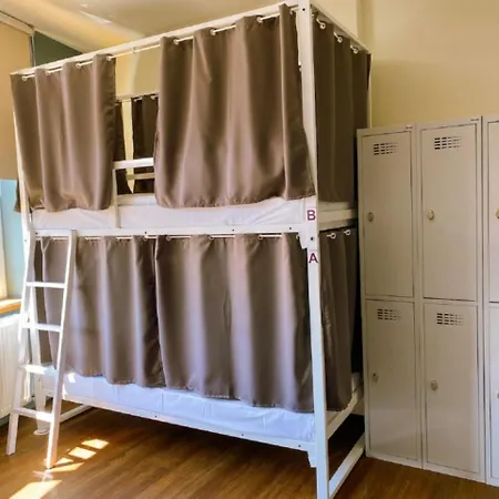 Hostel Safestay Presidential Palace