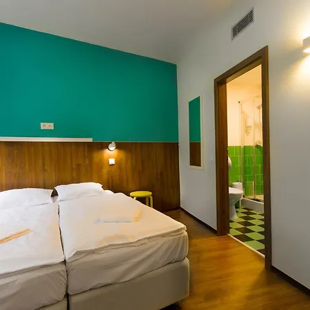 Safestay Presidential Palace