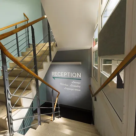 Hostel Safestay Presidential Palace Μπρατισλάβα