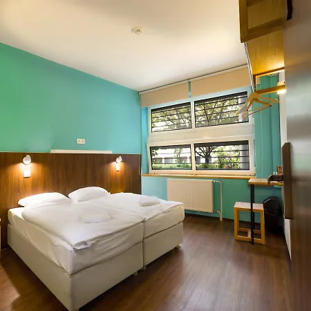 Safestay Presidential Palace Hostel