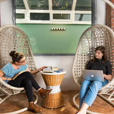 Hostel Safestay Presidential Palace