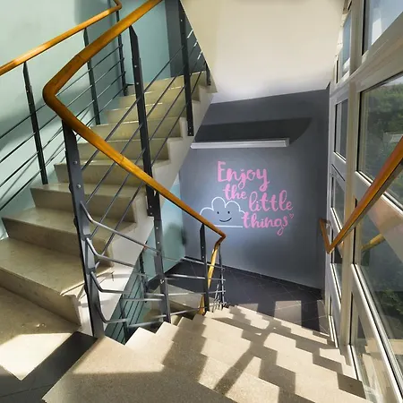 Safestay Presidential Palace Hostel Μπρατισλάβα