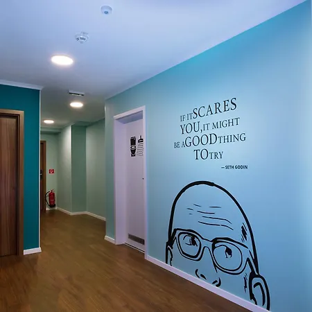 Safestay Presidential Palace Μπρατισλάβα