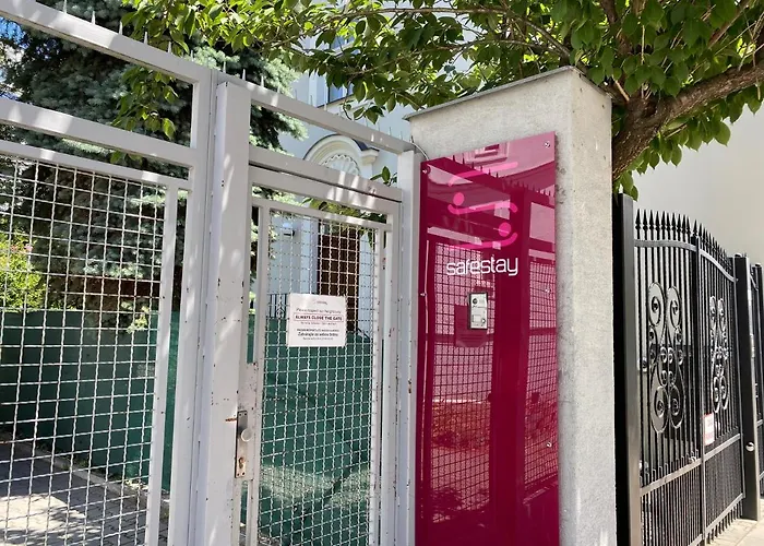 Safestay Presidential Palace * Bratislava