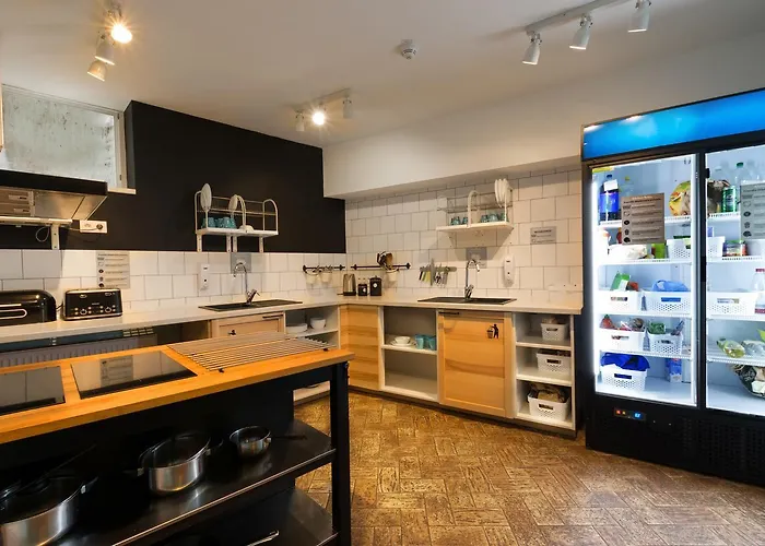 Hostel Safestay Presidential Palace Bratislava