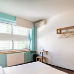 Safestay Presidential Palace * ברטיסלאבה