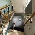אכסניה Safestay Presidential Palace ברטיסלאבה